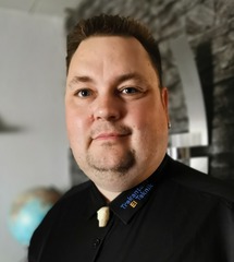 Jesper Damkær Brasholt Thomsen (Klovborg)